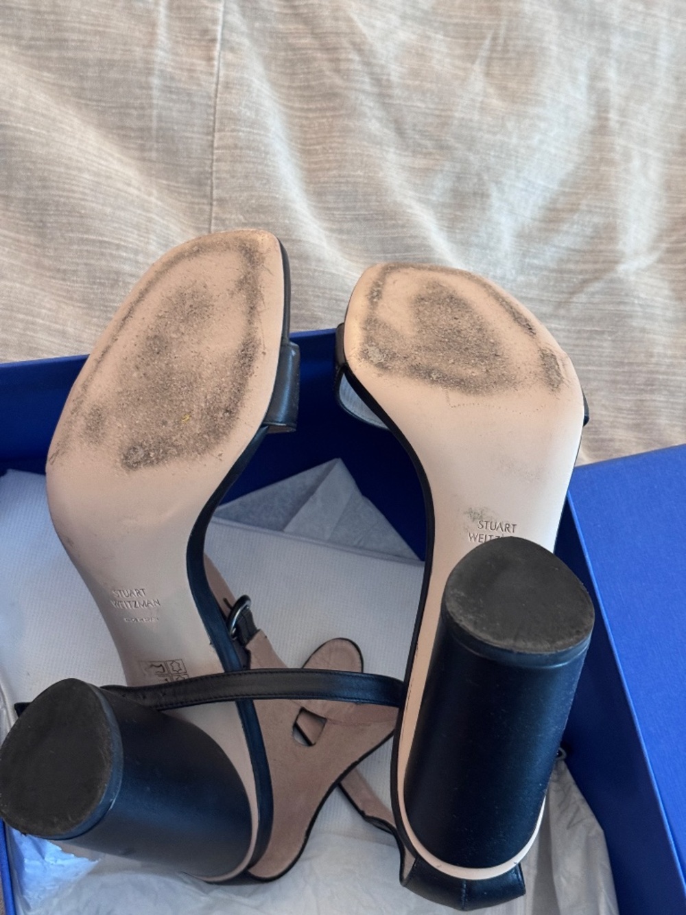 Stuart Weitzman Black Heels Size 40 - Picture 4 of 6